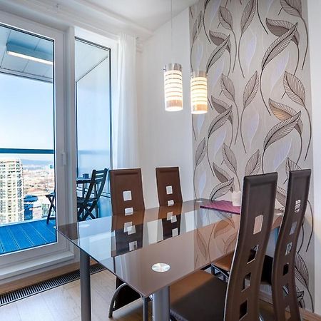 Apartmán Panoramaview/31Thfloor!/Luxury/Wifi/Parking Bratislava Exteriér fotografie
